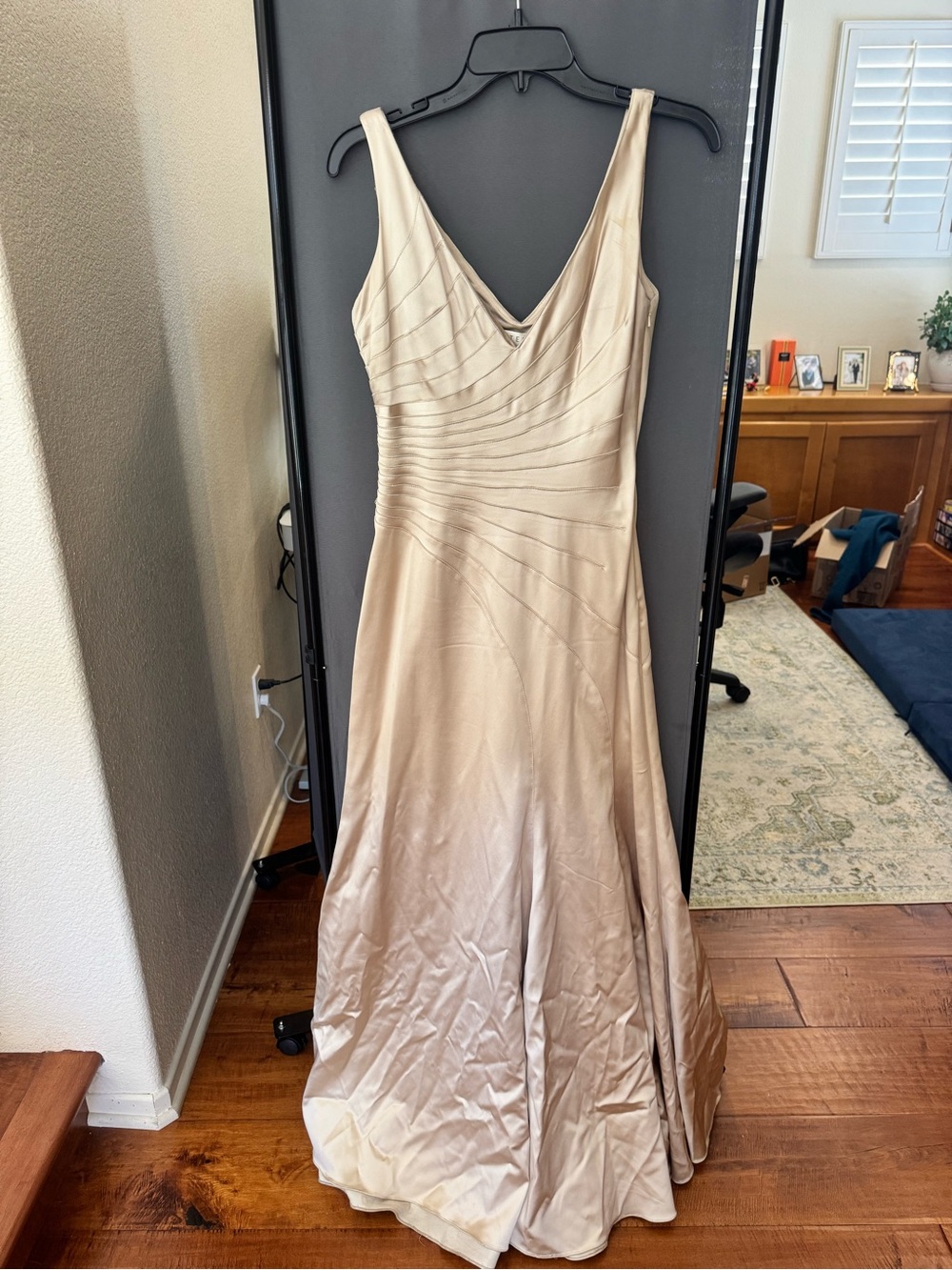 Niteline Satin V-Neck Dress in Champagne